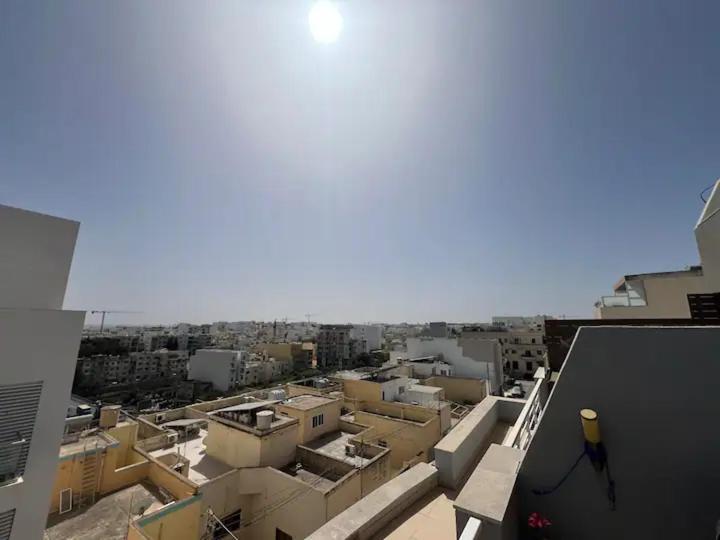 Amazing Spacious Apartment With Bbq & Jacuzzi Saint Julian's 외부 사진